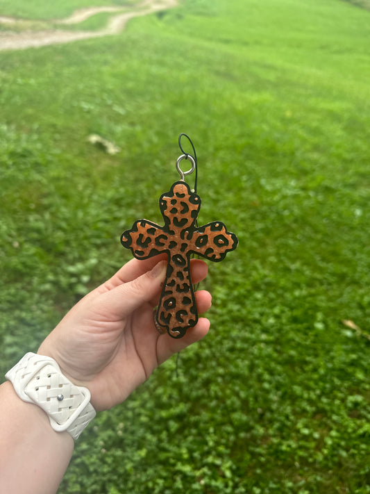 Leopard Cross